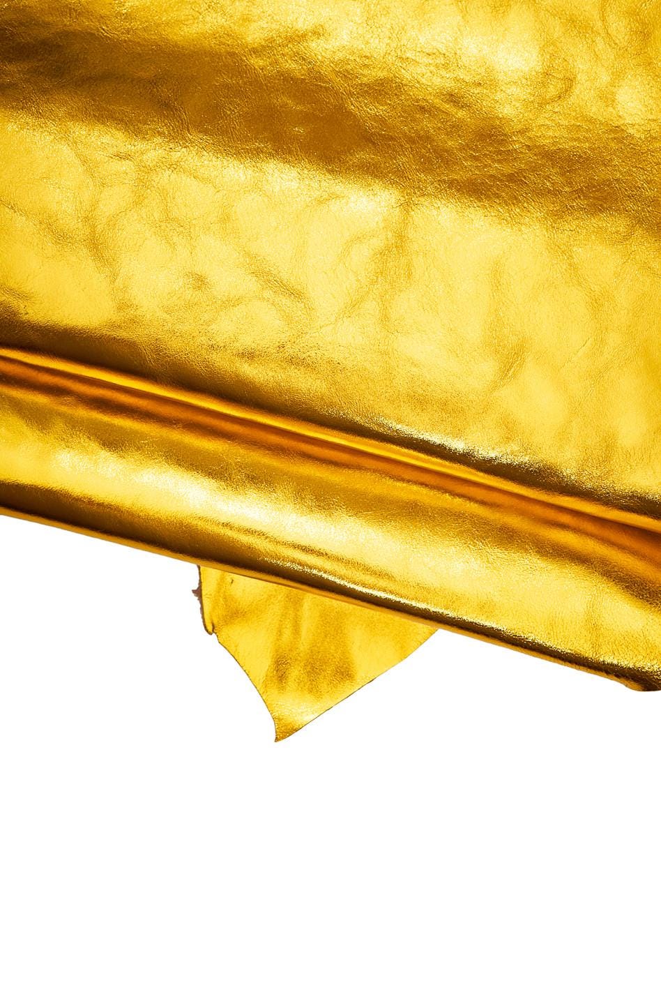 Yellow leather hide, SMOOTH METALLIC calfskin, glossy slightly wrinkled cowhide, 1.1 - 1.3 mm B16629-MT La Garzarara