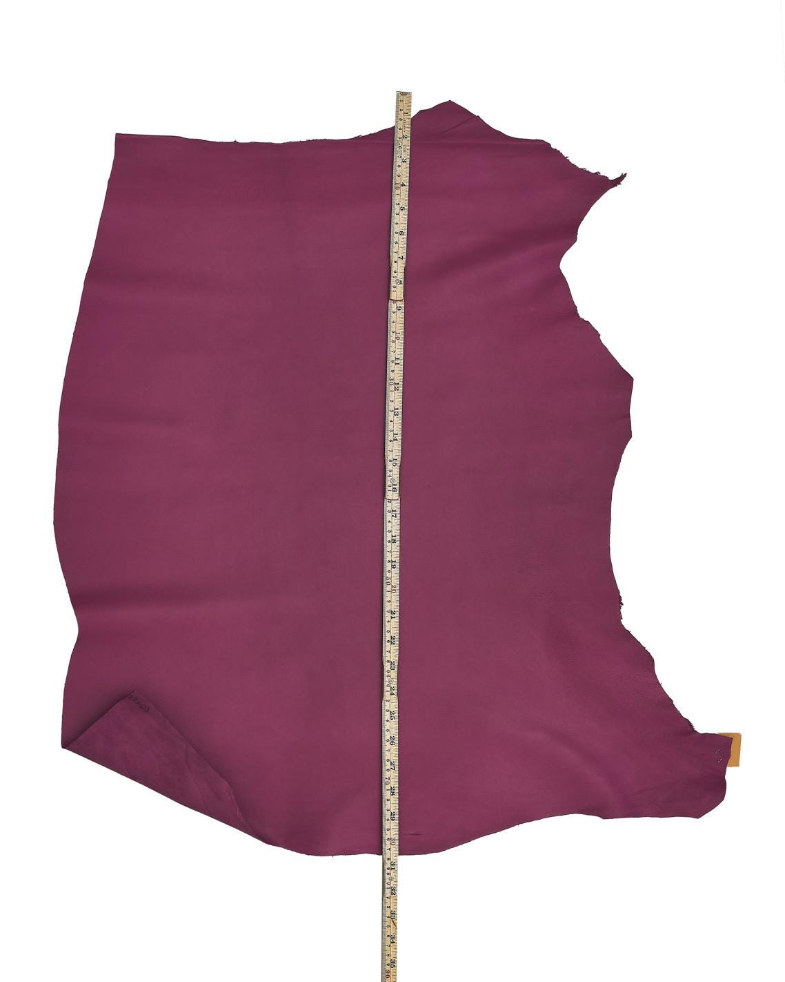 Purple SMOOTH leather skin for garments and diy projects, soft SHEEPSKIN, lambskin 0.6 - 0.8 mm B17594-TU La Garzarara