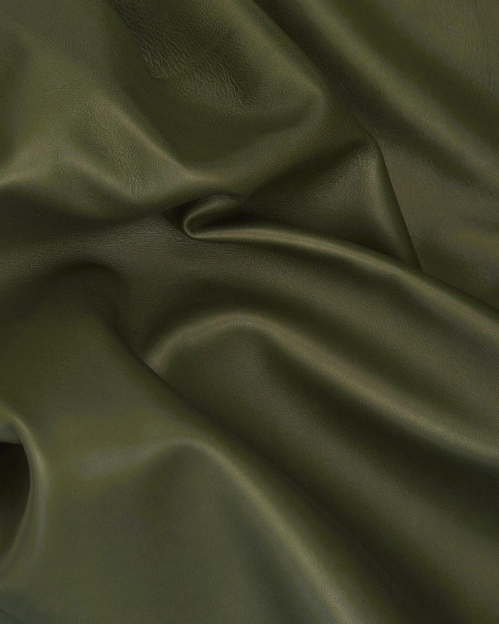 Dark green sheepskin NAPPA leather, SMOOTH soft lambskin, silky hide for garments B17598-TU La Garzarara