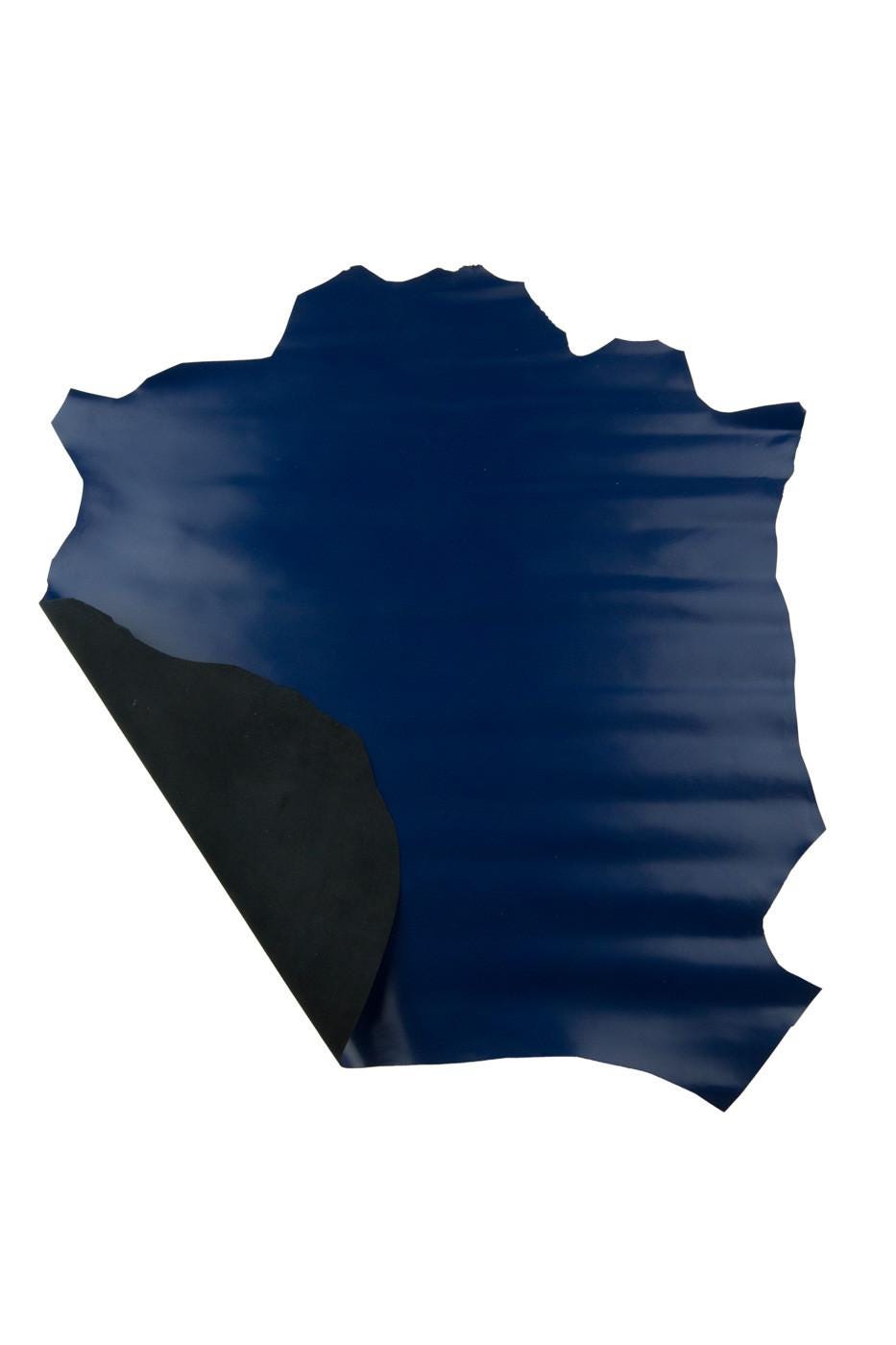 Blue BRUSH OFF leather skin, smooth soft goatskin, semi glossy flat material for hobbyists B19344-TU La Garzarara