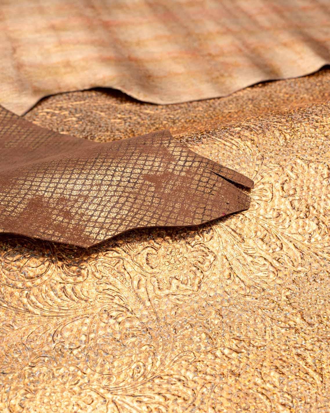 Warm tone leather hides COPPER COGNAC BRONZE italian designer skins luxury fashion leather selection B19003-mt(st) La Garzarara