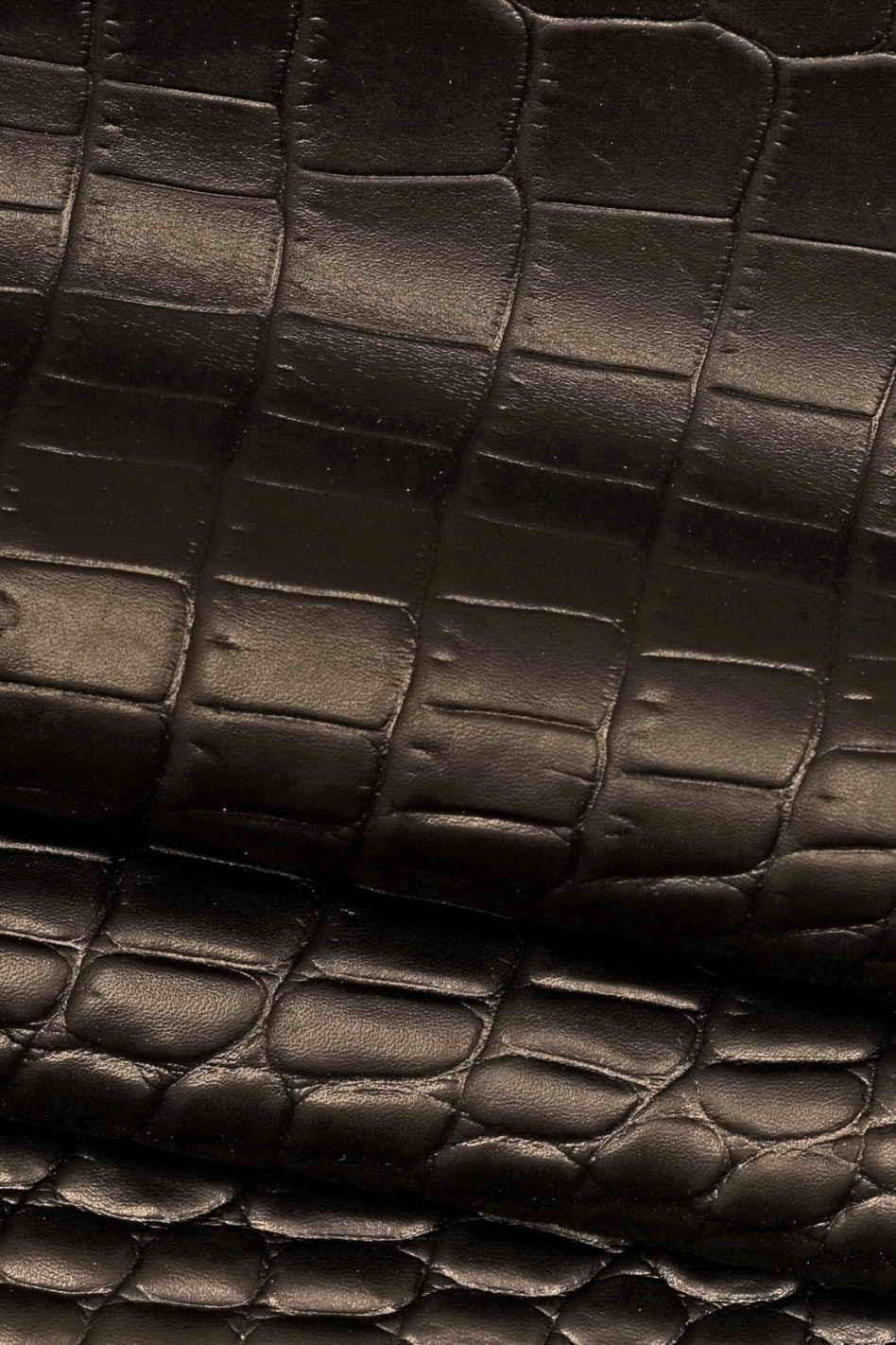 BLACK CROCODILE embossed leather hide, alligator pattern on matt cowhide, soft printed calfskin 0.7 - 0.8 mm B16272-TB La Garzarara