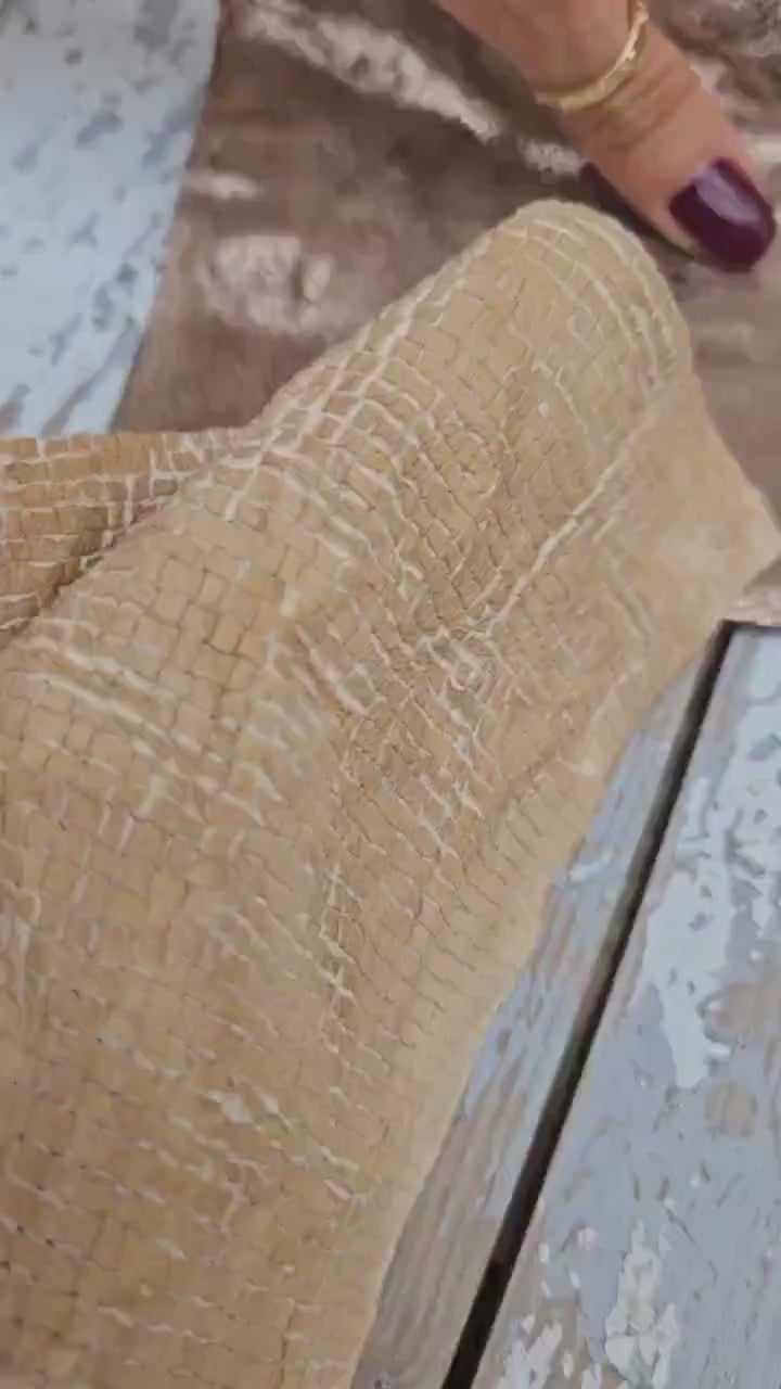 Textured Leather Pieces in Golden Tones, Gold Leather Scraps, Metallic Gold and Champagne Offcuts, RT227