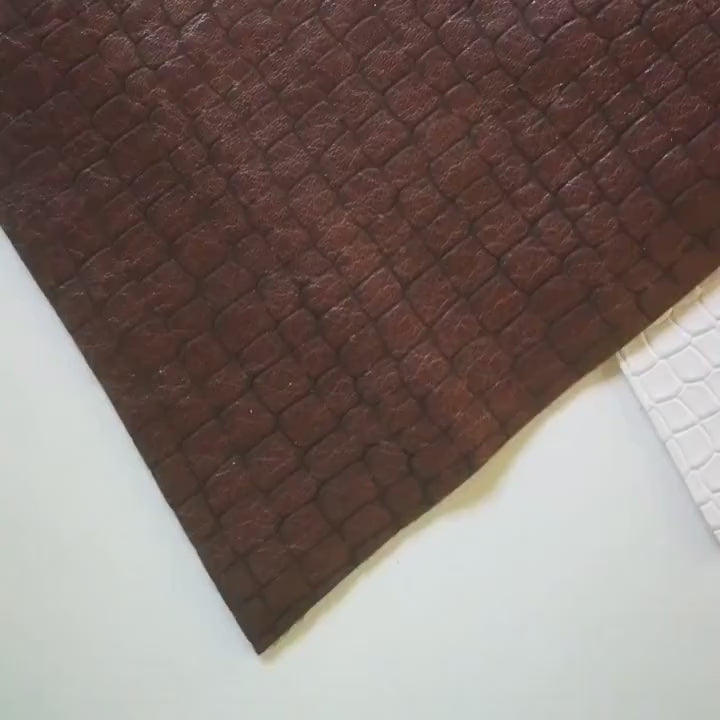 Leather scraps crocodile and python embossed pattern, reptile leather remnants assorted colors, random selection 500 g 1 kg B097 Garzarara