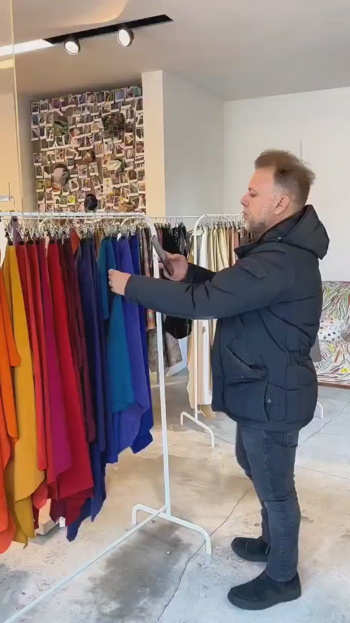 60 Minute VIDEO CALL: Explore exclusive Off-catalog leathers!